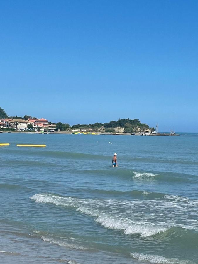 Beautiful Nearby Beach House With Garden, Private Pool And Large Yard Sidárion Extérieur photo