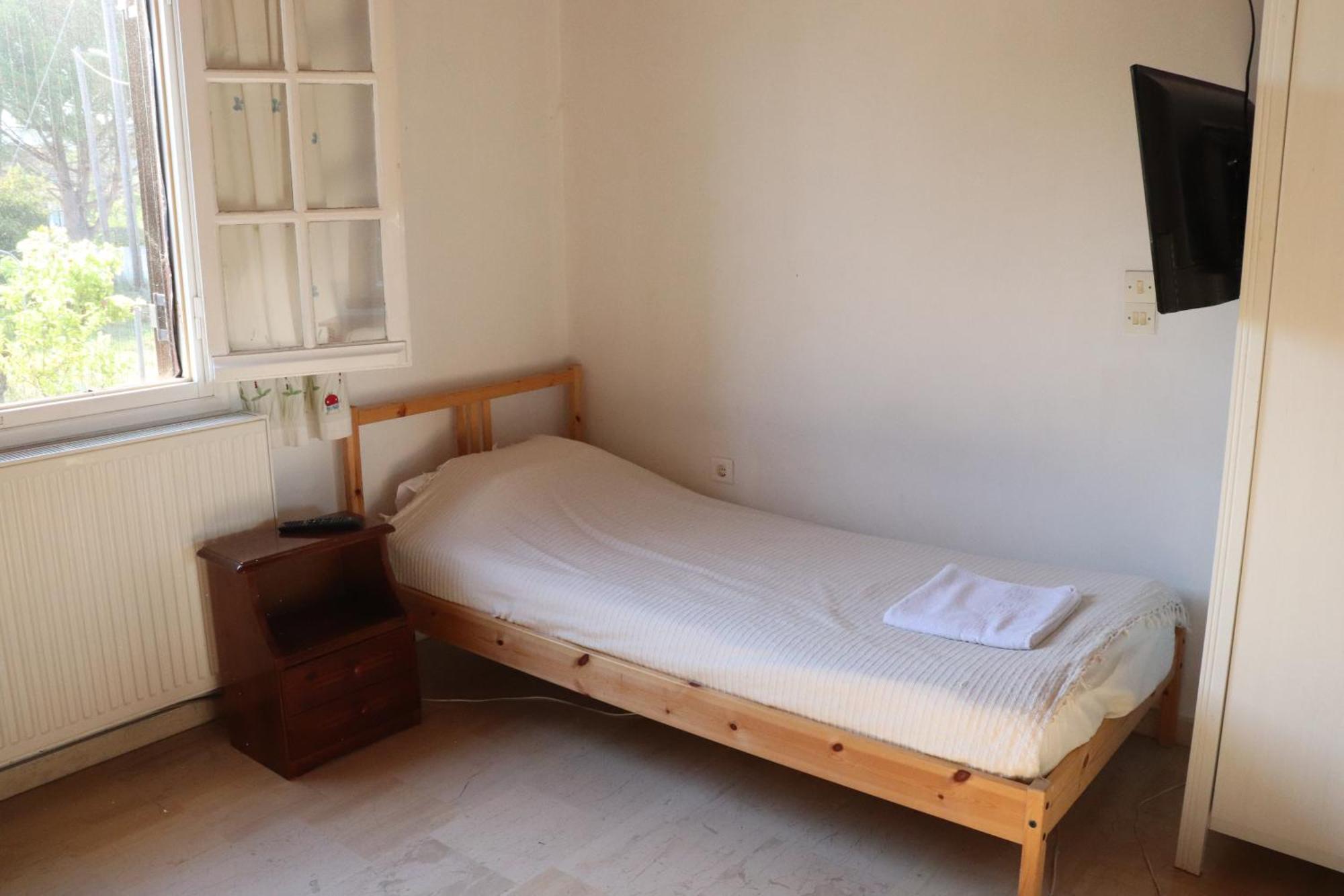 Beautiful Nearby Beach House With Garden, Private Pool And Large Yard Sidárion Extérieur photo